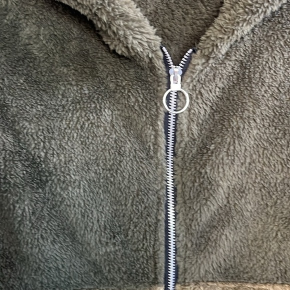 OLIVE GREEN TEDDY BEAR ZIP UP HOODED JACKET WITH POCKETS - Picture 5 of 11